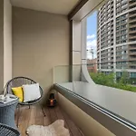 Апартаменты Skypark Spacious Free Parking Братислава