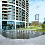 Skypark Spacious Free Parking ברטיסלאבה