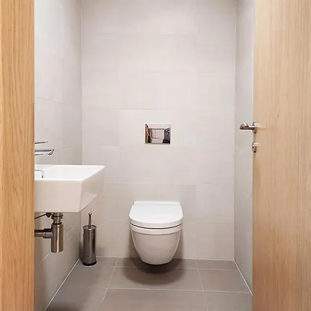 Skypark Spacious Free Parking Appartement *