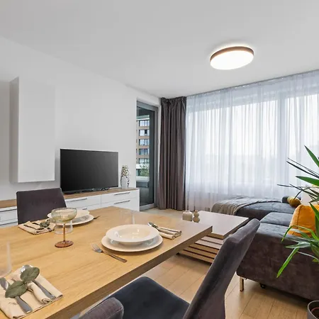 Skypark Spacious Free Parking Bratislava