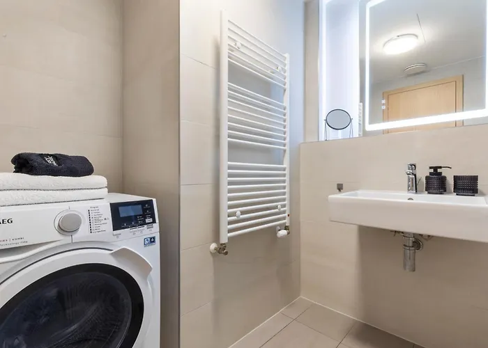Skypark Spacious Free Parking Appartamento