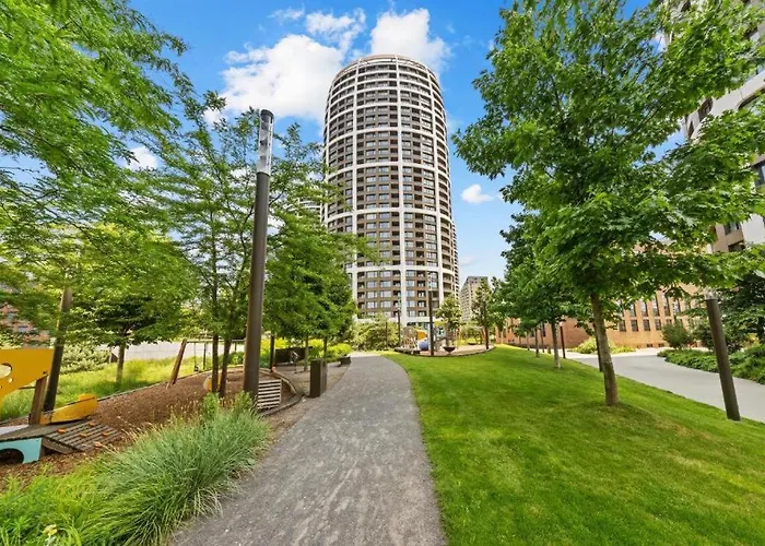 Skypark Spacious Free Parking Appartamento